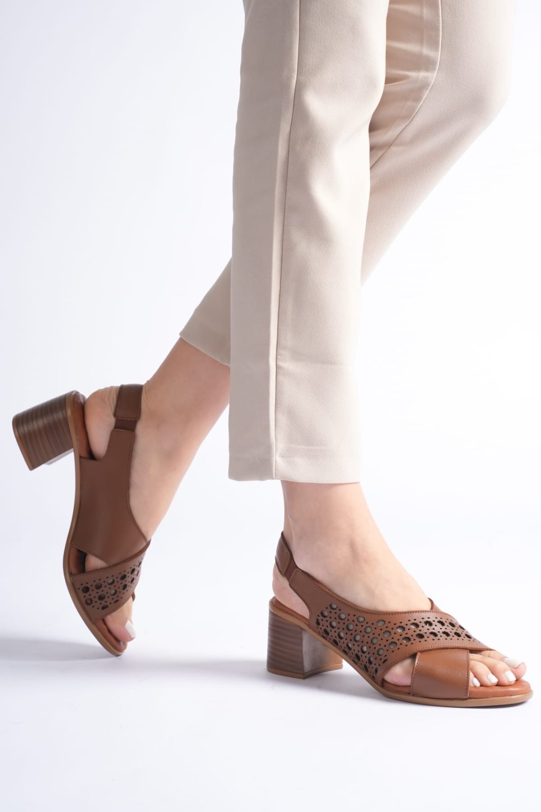 Genuine Leather Woman Sandal 7