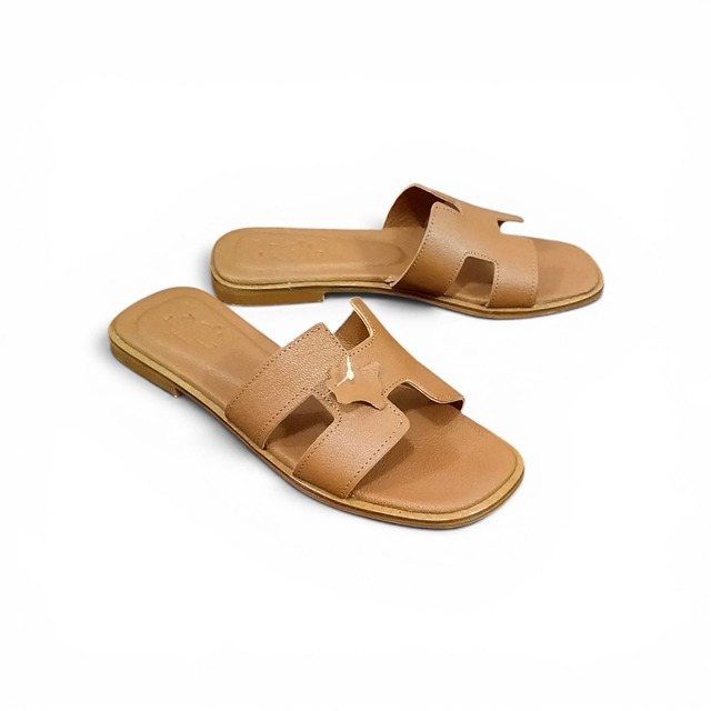 Genuine Leather Woman Slipper 13