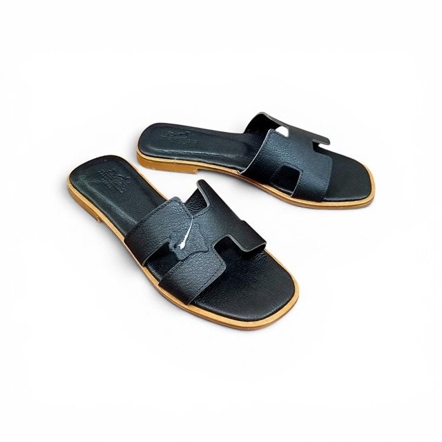 Genuine Leather Woman Slipper 11